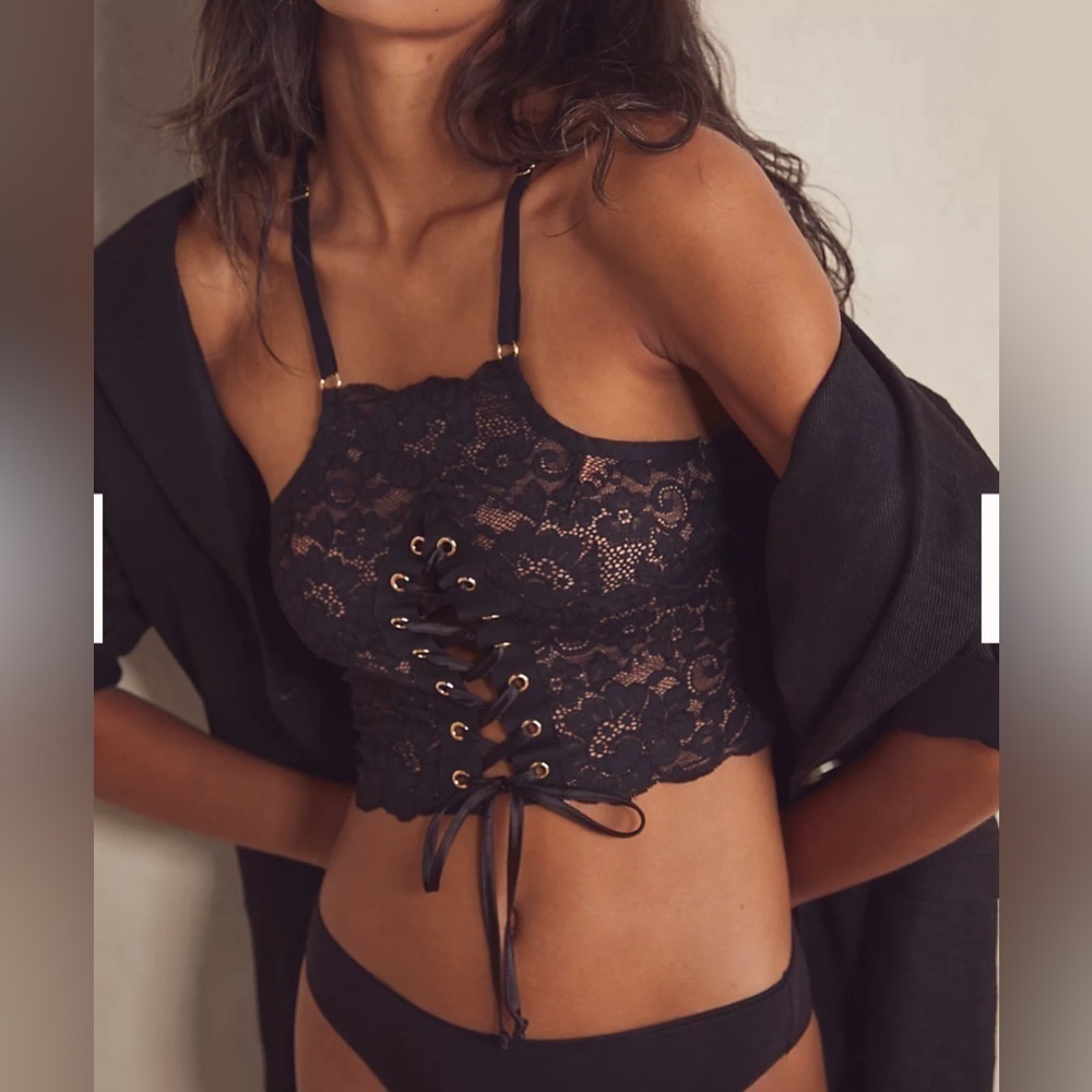 Free People Revolve We are HAH Top 2 Bottom Cami in Black Noir Size XS NWT - Picture 1 of 15